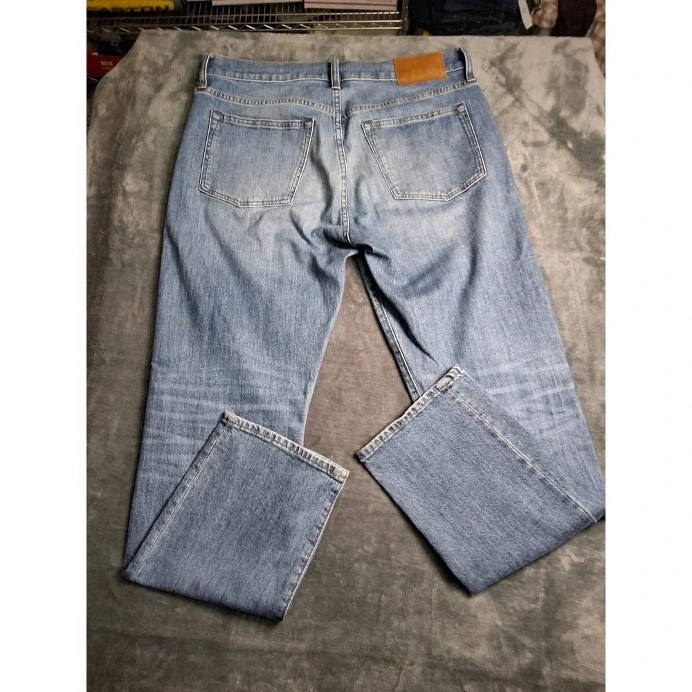 J.Crew Mens Distressed Light Wash‎ Straight Leg Denim Jeans Blue
